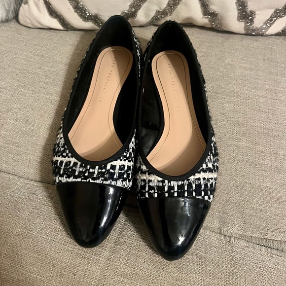 NWT - ZARA Tweed Black and White Flats, Size 36 - Picture 4 of 9